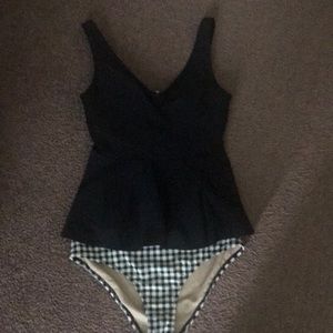 NWOT Old Navy Tankini Swimsuit Size Medium